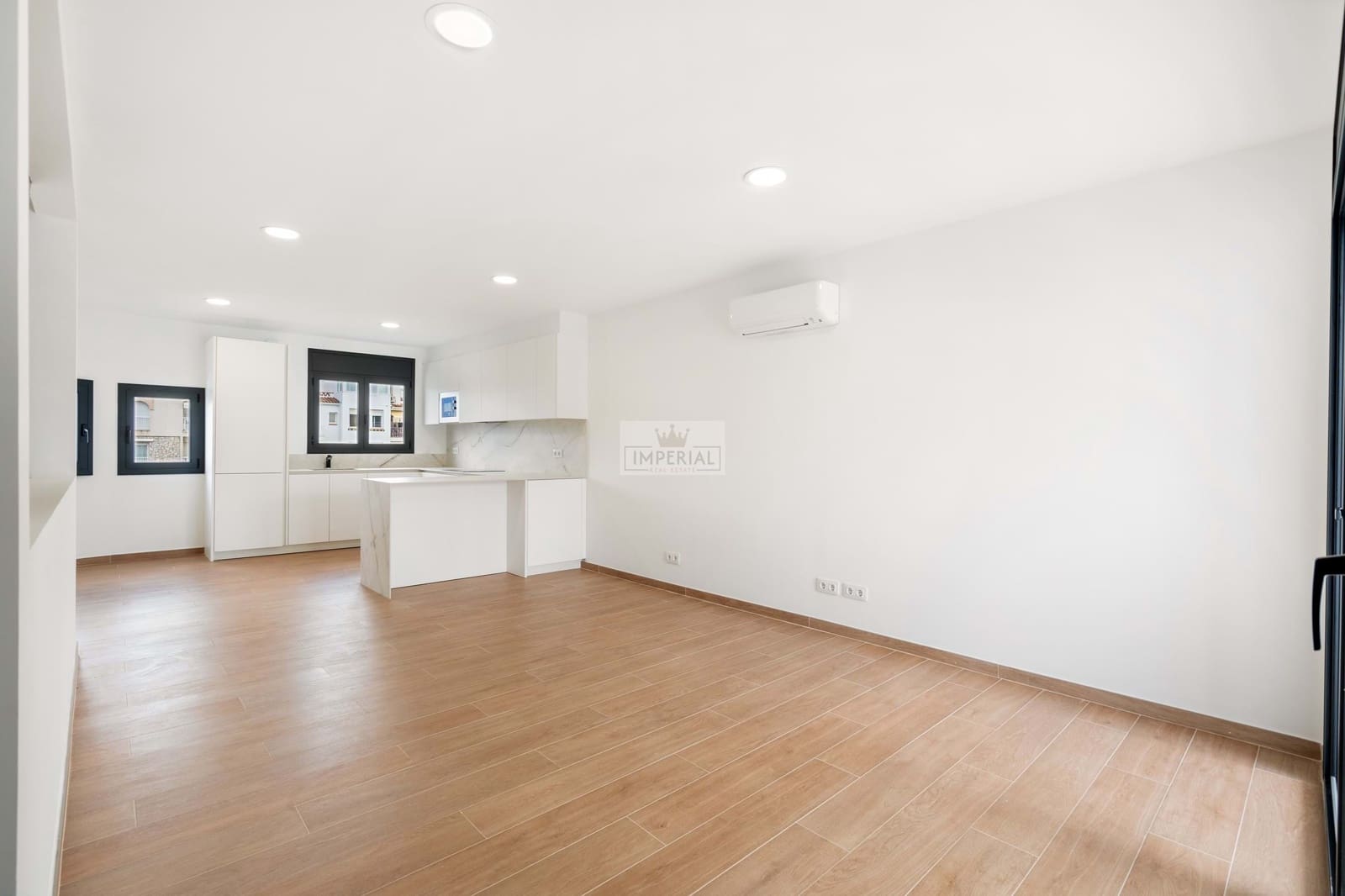 4 soverom Hus til salgs i Empuriabrava med garasje - € 639 000 (Ref: 9111617)