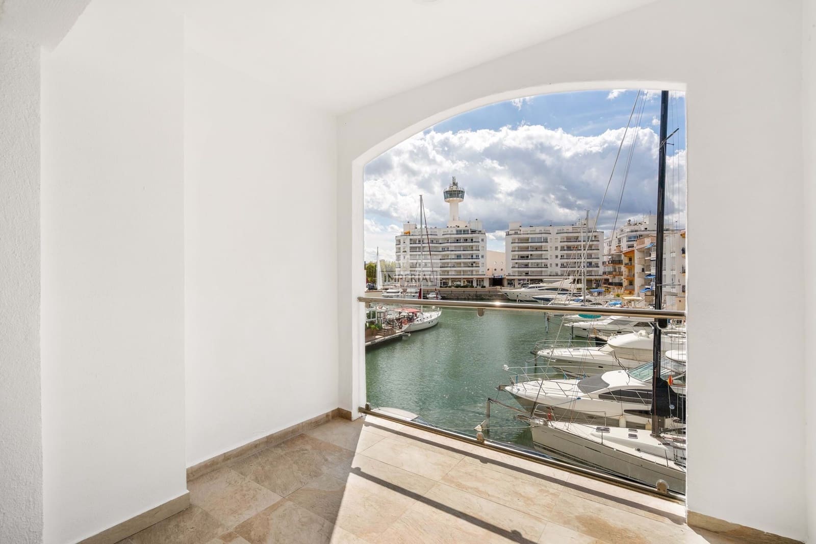 4 soverom Hus til salgs i Empuriabrava med garasje - € 639 000 (Ref: 9111617)