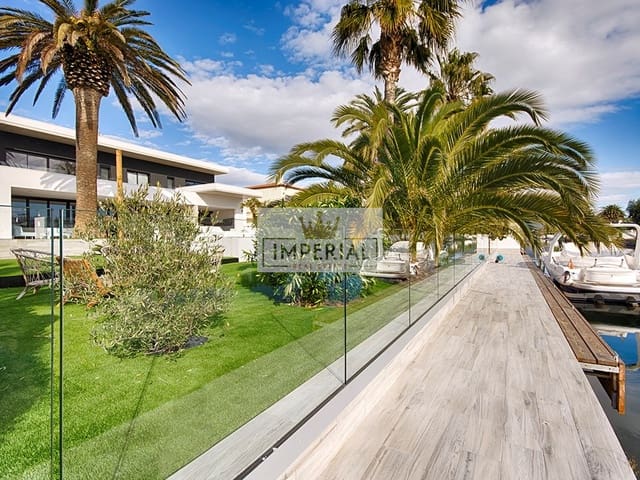 5 Zimmer Haus zu verkaufen in Empuriabrava, Castelló d'Empúries mit Pool Garage - 3.250.000 € (Ref: 9111618)