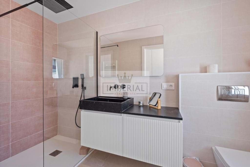 4 bedroom Townhouse for sale in Empuriabrava with pool garage - € 1,395,000 (Ref: 9111619)