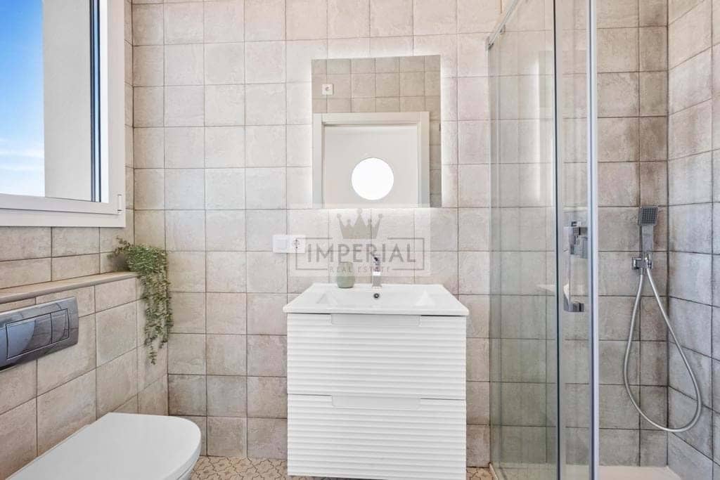 4 bedroom Townhouse for sale in Empuriabrava with pool garage - € 1,395,000 (Ref: 9111619)