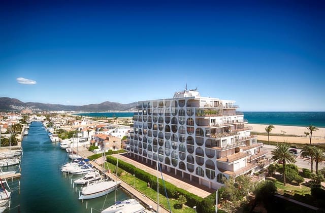 2 soveværelse Lejlighed til salg i Empuriabrava, Castelló d'Empúries - € 499.000 (Ref: 9111626)