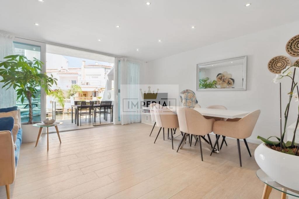 3 soverom Hus til salgs i Empuriabrava - € 549 000 (Ref: 9111632)