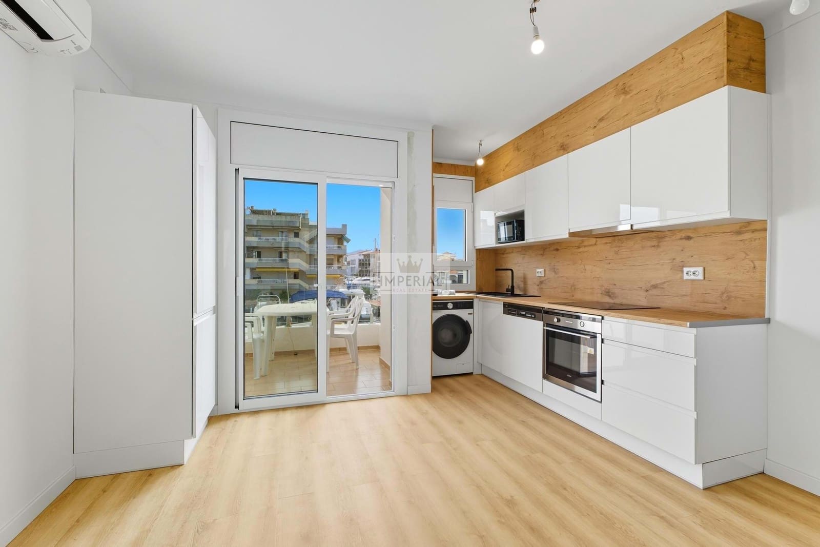 2 sypialnia Dom na sprzedaż w Empuriabrava z garażem - 460 000 € (Ref: 9111637)
