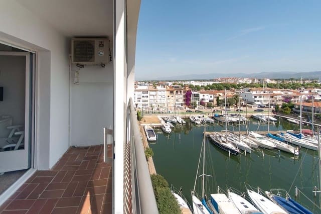 Apartamento de 1 habitación en Empuriabrava, Castelló d'Empúries en venta - 295.000 € (Ref: 9153170)