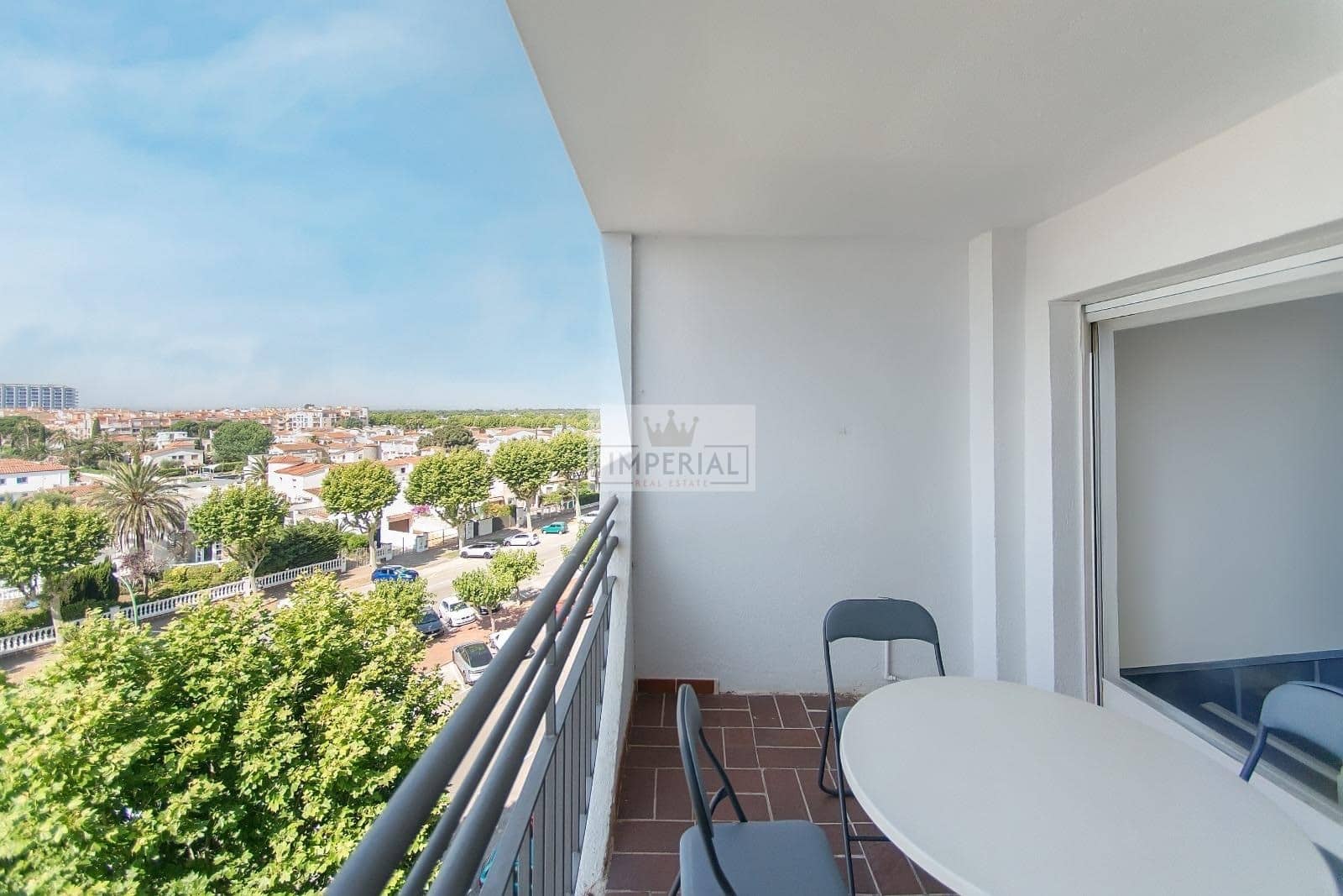 1 bedroom Apartment for sale in Empuriabrava - € 295,000 (Ref: 9153170)