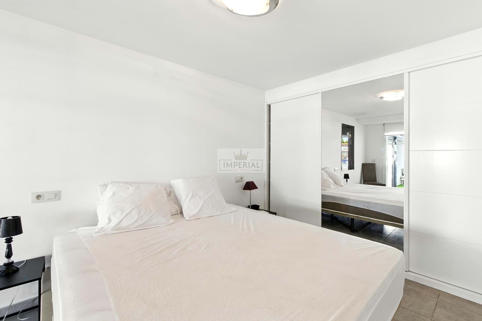 4 bedroom Townhouse for sale in Empuriabrava with pool garage - € 1,000,000 (Ref: 9203267)