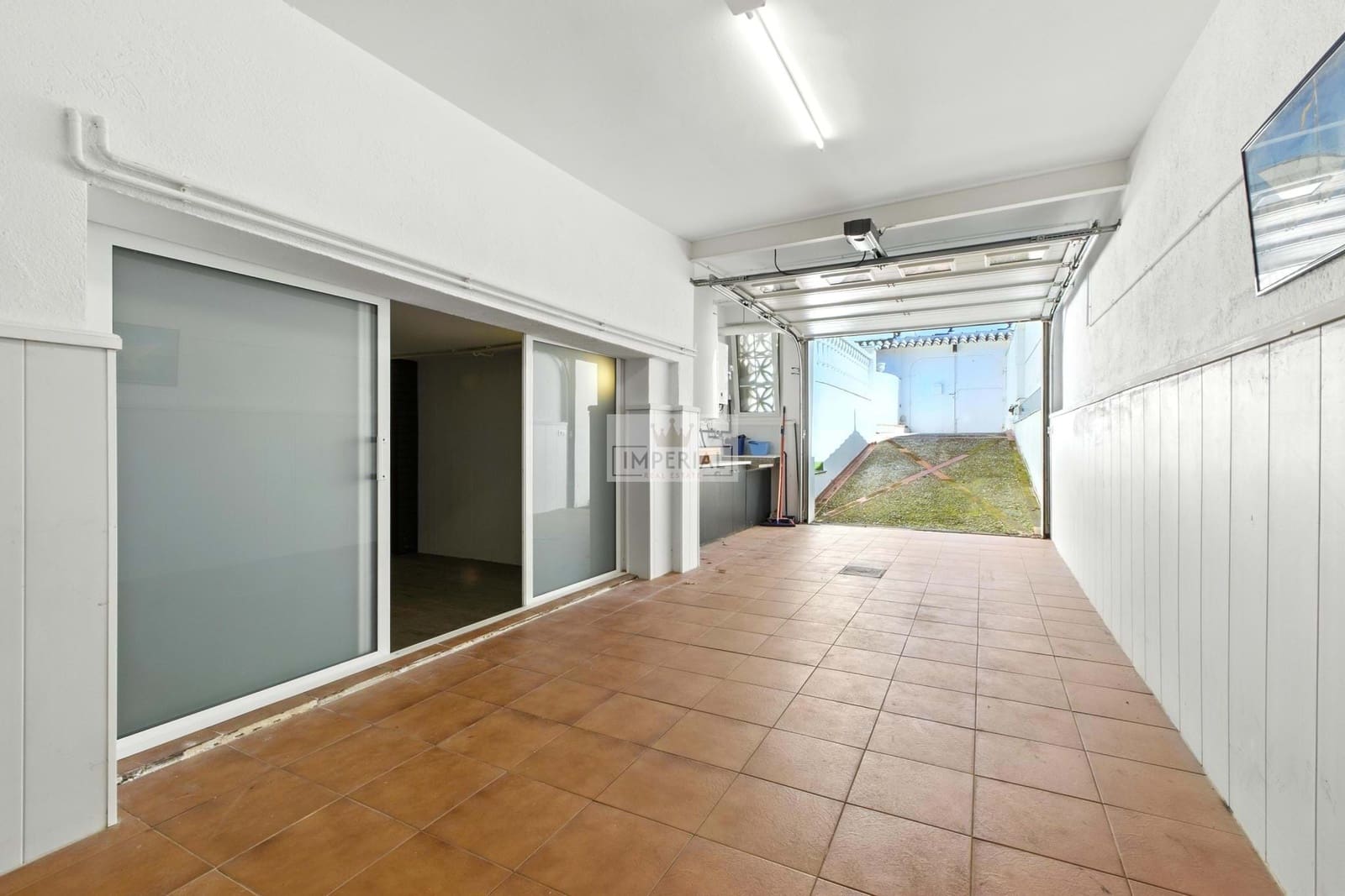 4 bedroom Townhouse for sale in Empuriabrava with pool garage - € 995,000 (Ref: 9877458)