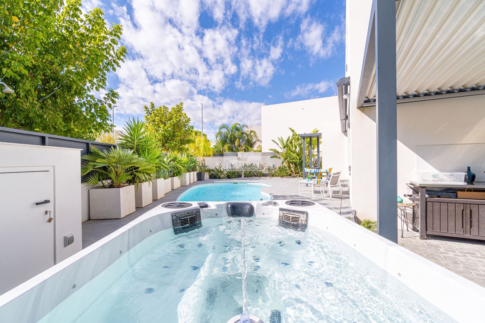 3 soverom Hus til salgs i Empuriabrava med svømmebasseng garasje - € 698 000 (Ref: 9877459)