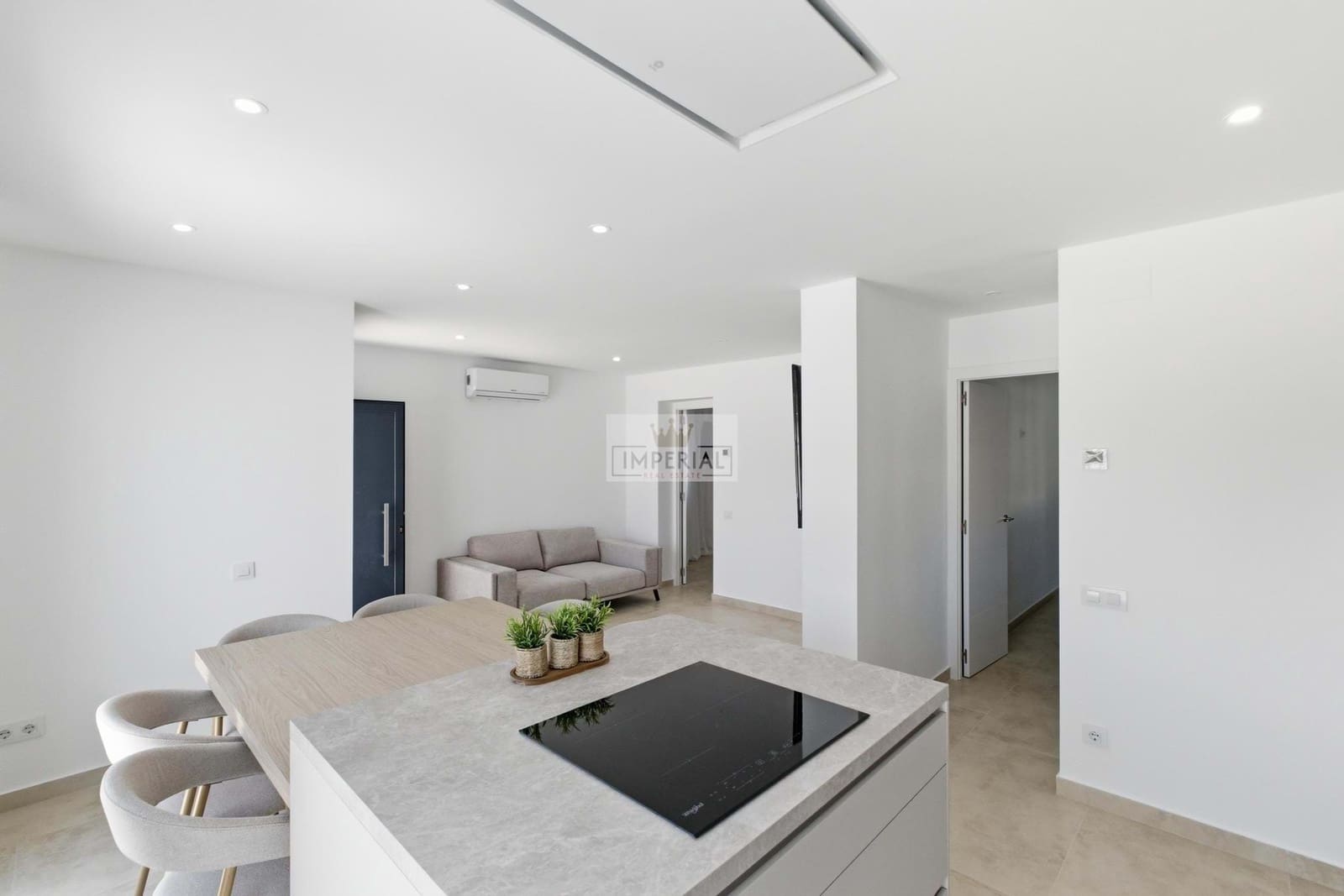 3 soverom Hus til salgs i Empuriabrava med svømmebasseng garasje - € 630 000 (Ref: 9877461)
