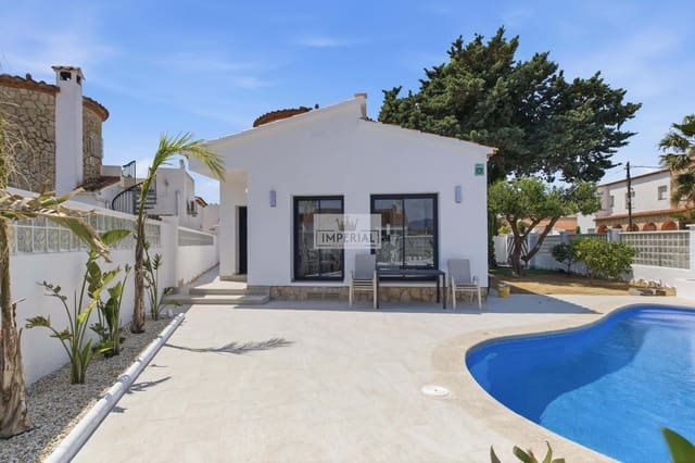 3 soverom Hus til salgs i Empuriabrava, Castelló d'Empúries med svømmebasseng garasje - € 630 000 (Ref: 9877461)