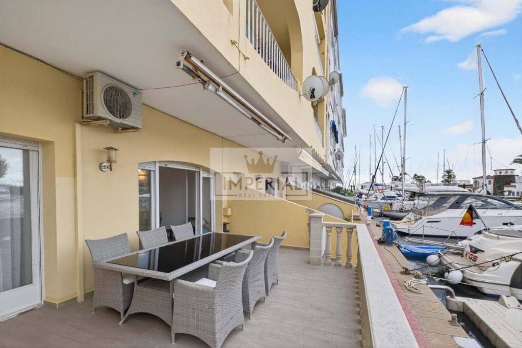 1 soverom Leilighet til salgs i Empuriabrava med garasje - € 535 000 (Ref: 9877463)