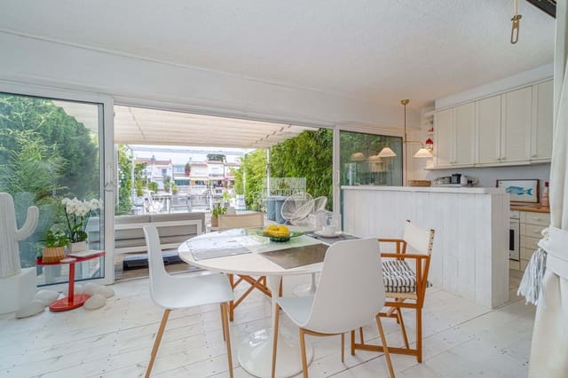 2 soverom Hus til salgs i Castelló d'Empúries - € 649 000 (Ref: 9877464)