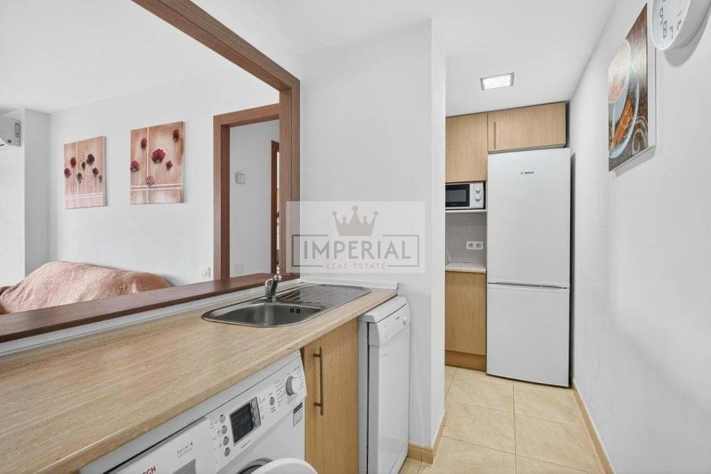 1 bedroom Apartment for sale in Empuriabrava with pool - € 199,000 (Ref: 9877465)