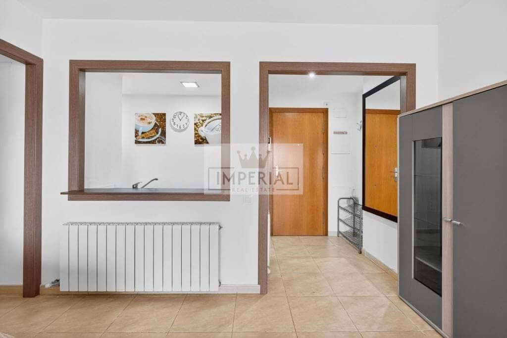 1 bedroom Apartment for sale in Empuriabrava with pool - € 199,000 (Ref: 9877465)
