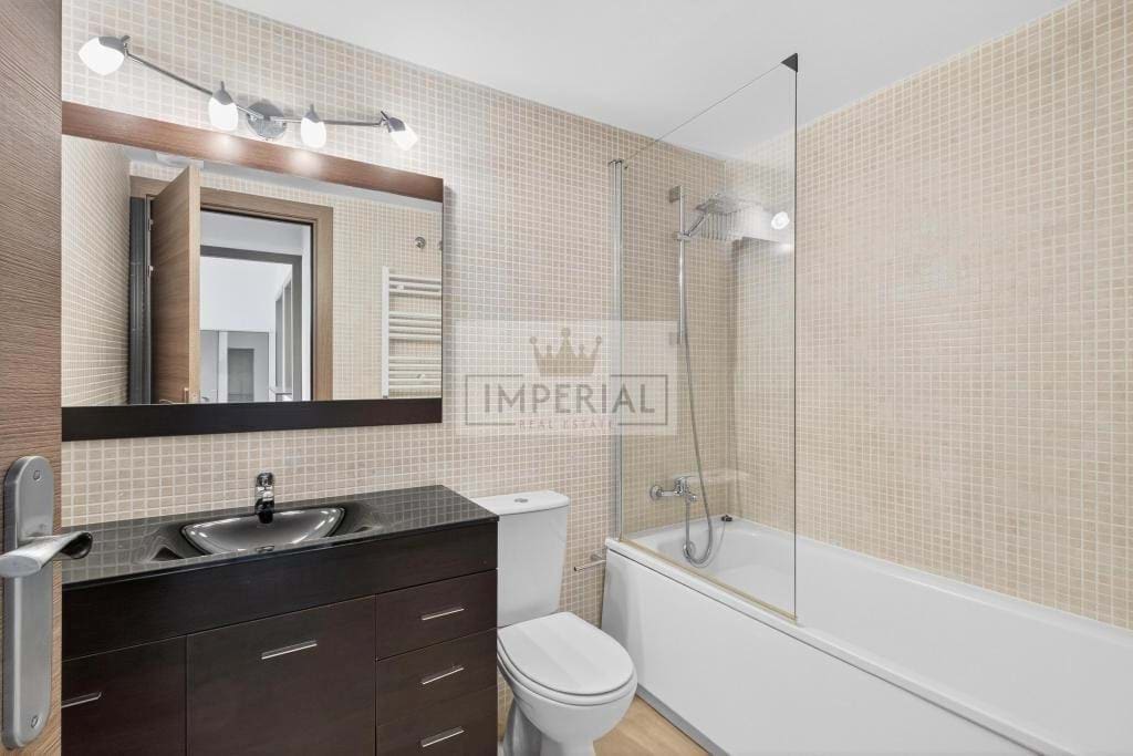 1 bedroom Apartment for sale in Empuriabrava with pool - € 199,000 (Ref: 9877465)
