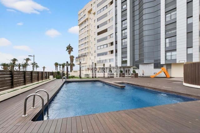 1 soveværelse Lejlighed til salg i Empuriabrava, Castelló d'Empúries med swimmingpool - € 199.000 (Ref: 9877465)