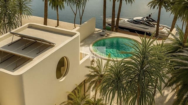 Casa de 4 habitaciones en Empuriabrava, Castelló d'Empúries en venta con piscina garaje - 1.890.000 € (Ref: 9877469)