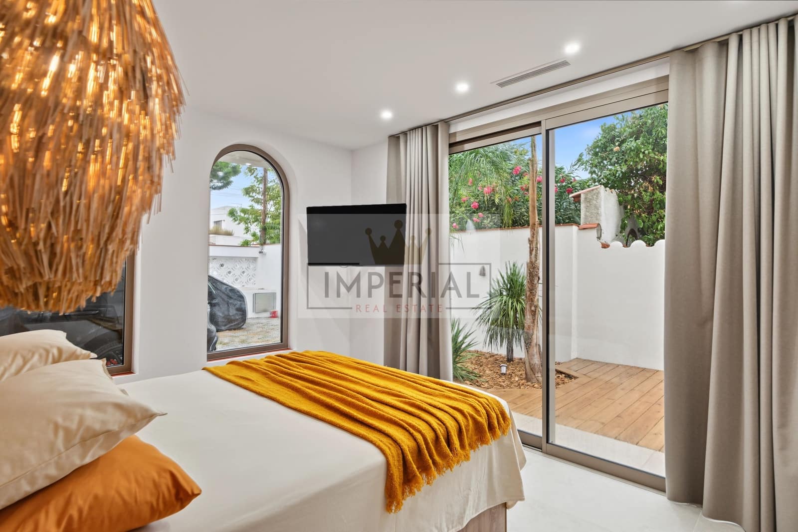 4 slaapkamer Huis te koop in Empuriabrava met zwembad garage - € 1.890.000 (Ref: 9877469)