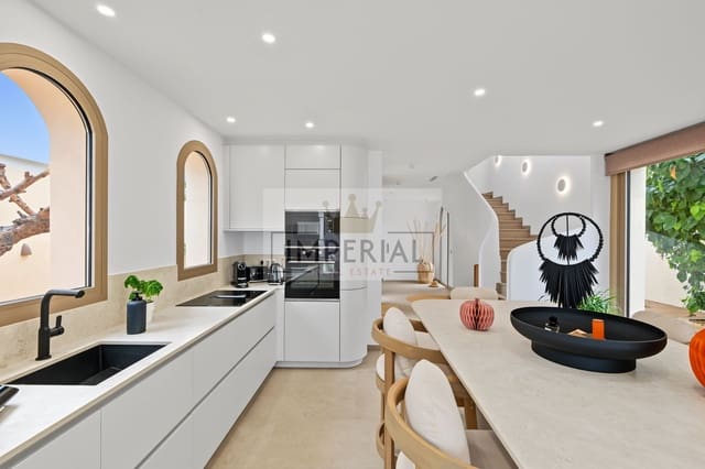 4 camera da letto Casa in vendita in Empuriabrava, Castelló d'Empúries con piscina garage - 1.890.000 € (Rif: 9877469)