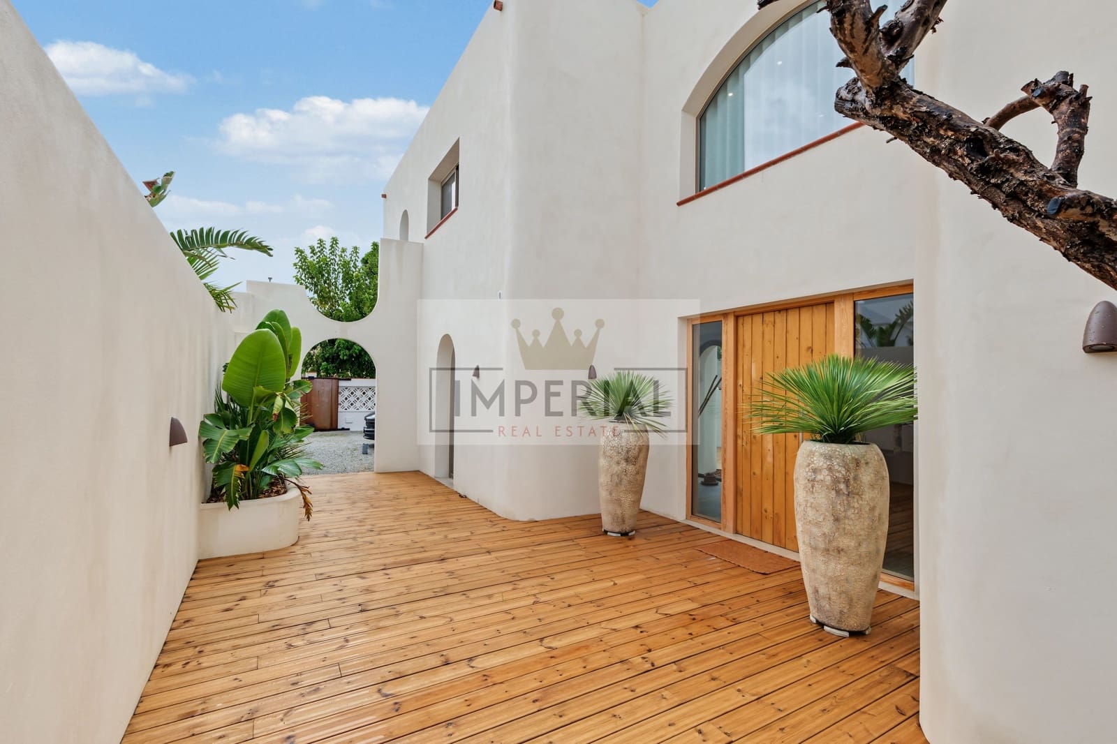 4 slaapkamer Huis te koop in Empuriabrava met zwembad garage - € 1.890.000 (Ref: 9877469)