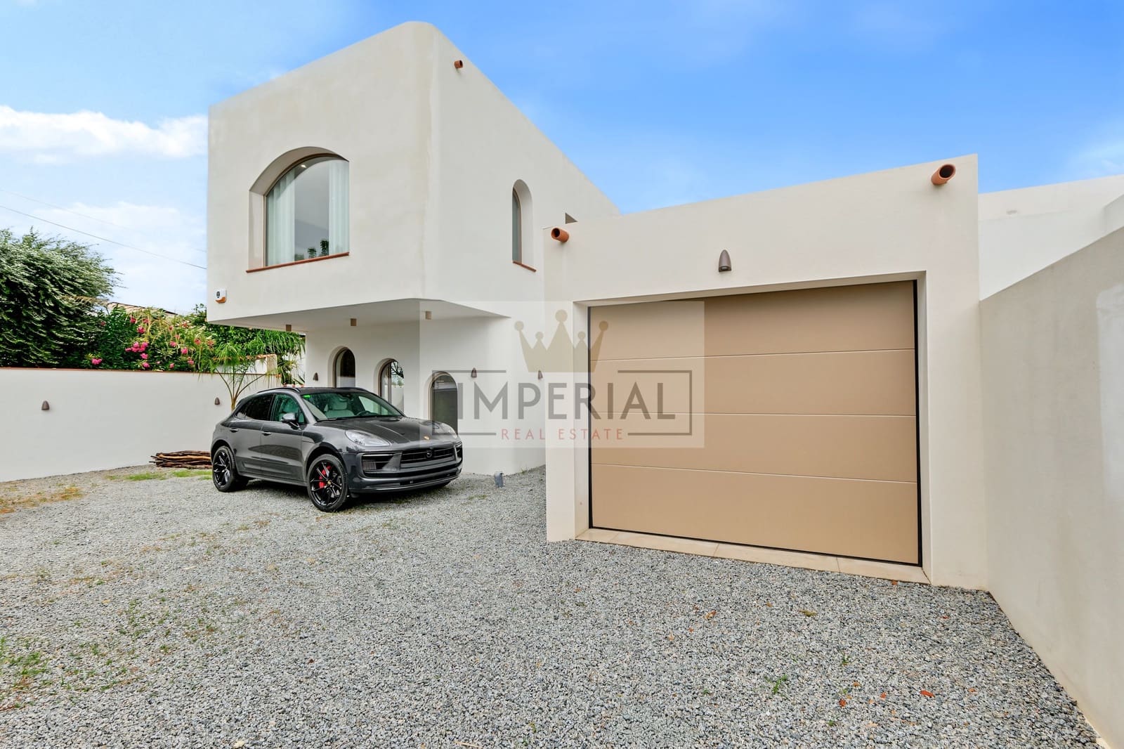 4 slaapkamer Huis te koop in Empuriabrava met zwembad garage - € 1.890.000 (Ref: 9877469)