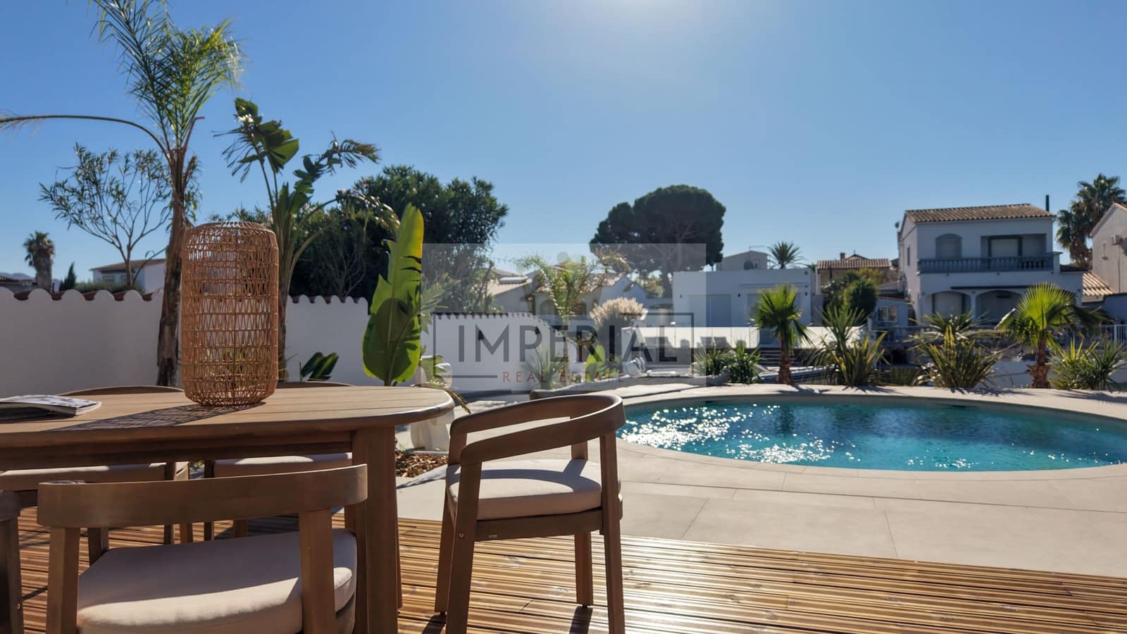 4 slaapkamer Huis te koop in Empuriabrava met zwembad garage - € 1.890.000 (Ref: 9877469)