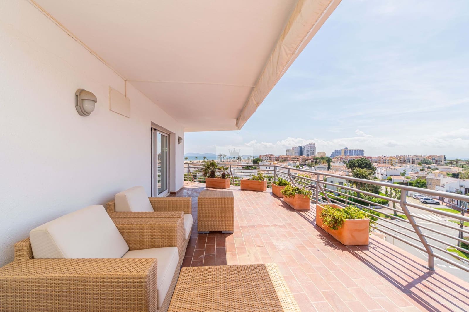 2 sovrum Lägenhet till salu i Abla - 495 000 € (Ref: 9893106)