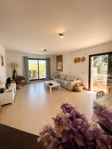 2 bedroom Apartment for rent in Alto de los Monteros, Marbella with pool garage - € 1,950 (Ref: 10046325)