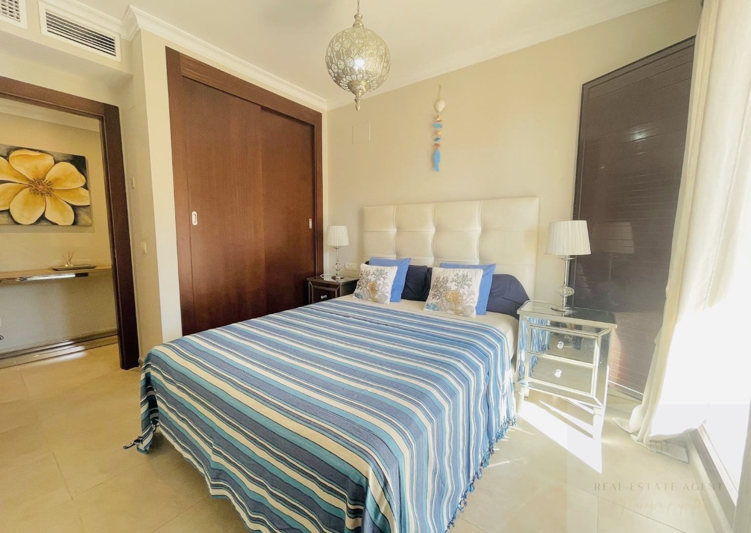 2 soverom Leilighet til leie i Marbella med svømmebasseng garasje - € 1 850 (Ref: 10085298)