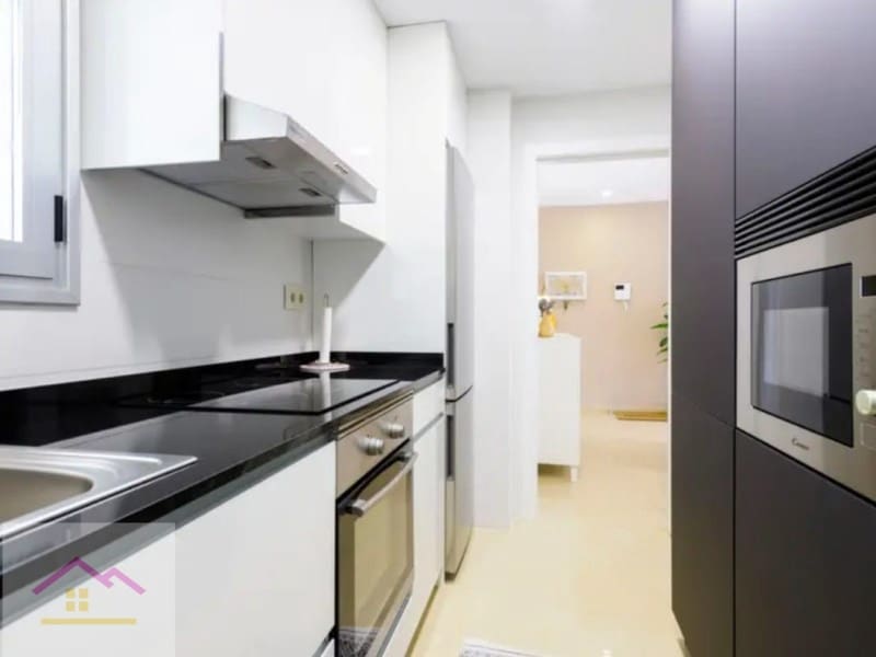 2 bedroom Flat for sale in Oropesa  with pool garage - € 250,000 (Ref: 9841166)