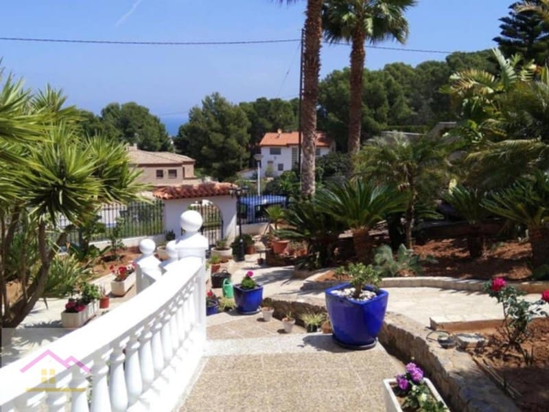 7 bedroom Villa for sale in Oropesa  with pool garage - € 1,200,000 (Ref: 9841168)