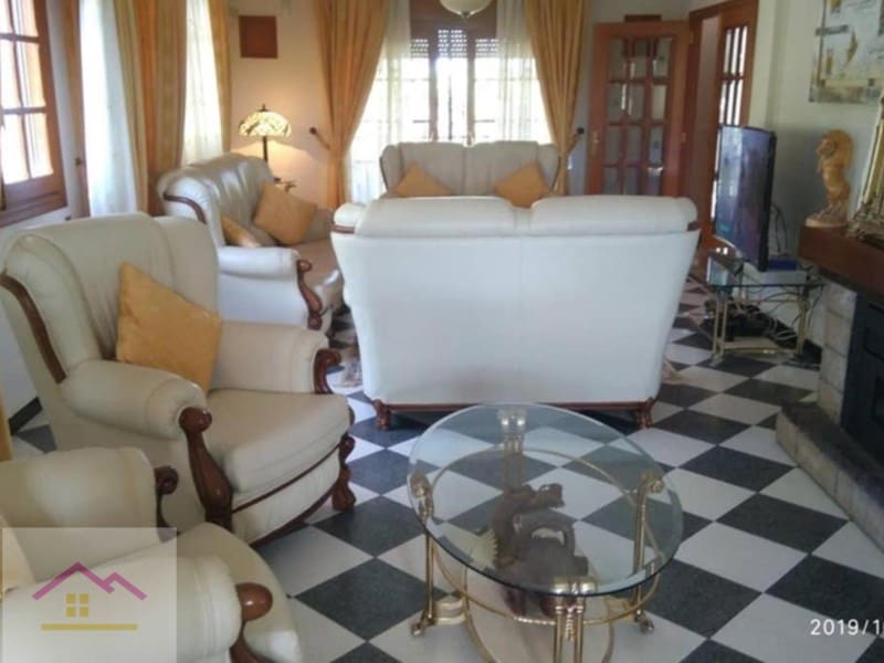 7 bedroom Villa for sale in Oropesa  with pool garage - € 1,200,000 (Ref: 9841168)