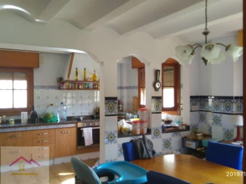 7 bedroom Villa for sale in Oropesa  with pool garage - € 1,200,000 (Ref: 9841168)