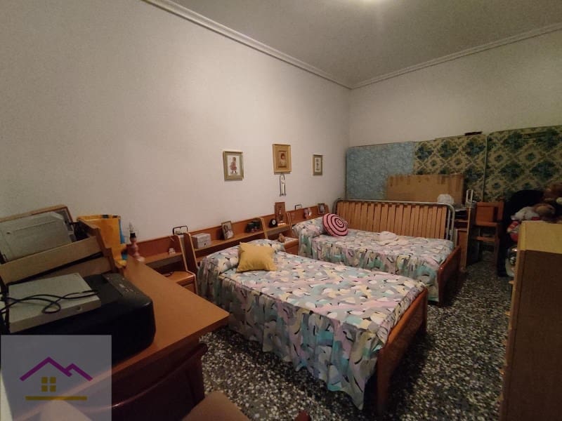 5 sovrum Lägenhet till salu i Alcala de Xivert - 150 000 € (Ref: 9841171)