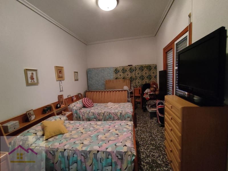 5 sovrum Lägenhet till salu i Alcala de Xivert - 150 000 € (Ref: 9841171)