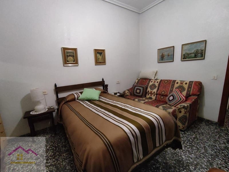 5 sovrum Lägenhet till salu i Alcala de Xivert - 150 000 € (Ref: 9841171)
