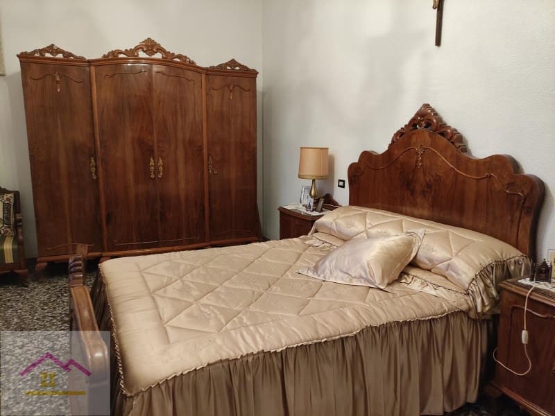 5 sovrum Lägenhet till salu i Alcala de Xivert - 150 000 € (Ref: 9841171)