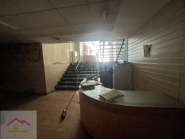 Comercial para venda em Gandia com garagem - 595 000 € (Ref: 9841172)