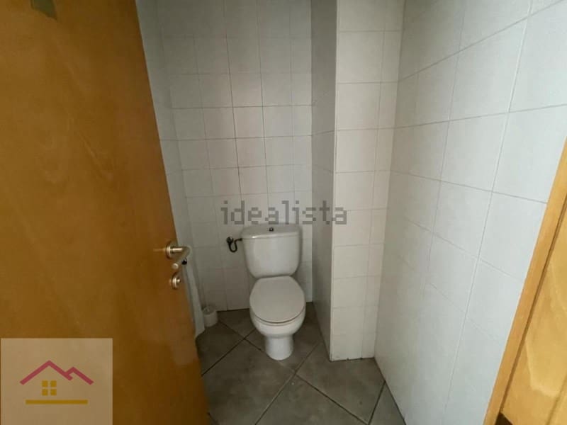 Erhverv til salg i Gandia med garage - € 595.000 (Ref: 9841172)