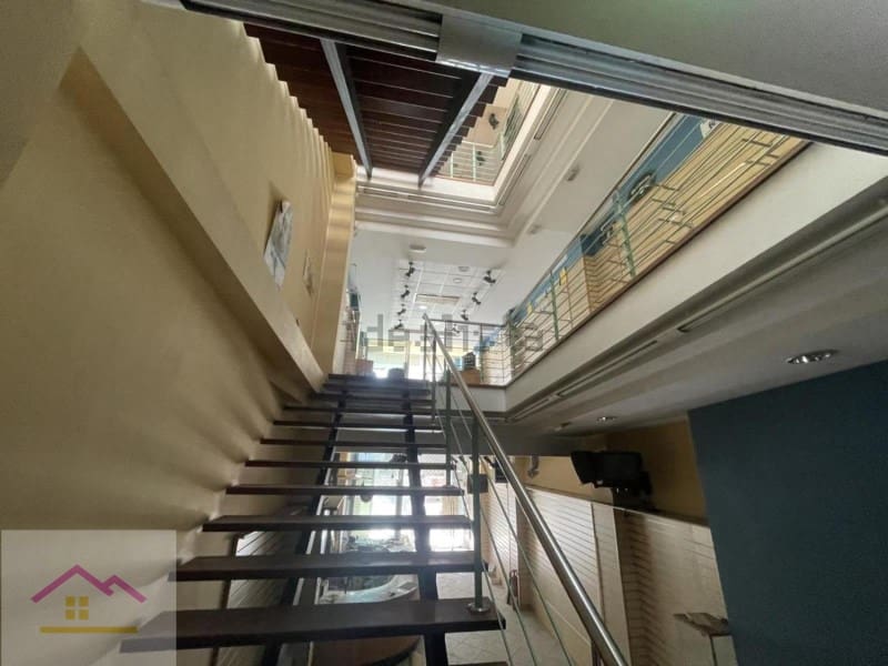 Erhverv til salg i Gandia med garage - € 595.000 (Ref: 9841172)