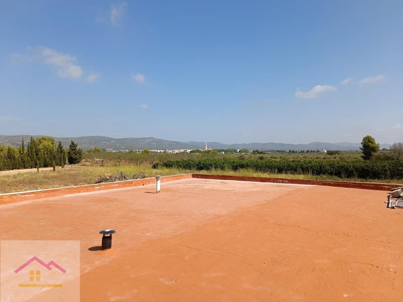 6 sovrum Finca/Hus på landet till salu i Alcala de Xivert med garage - 220 000 € (Ref: 9841174)