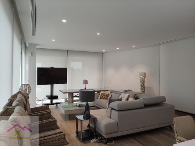 3 soveværelse Semi-Rækkehus til salg i Alcossebre, Alcalá de Xivert med swimmingpool garage - € 1.950.000 (Ref: 9841175)