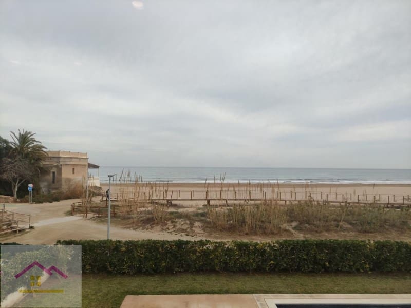 3 bedroom Semi-detached Villa for sale in Alcossebre with pool garage - € 1,950,000 (Ref: 9841175)