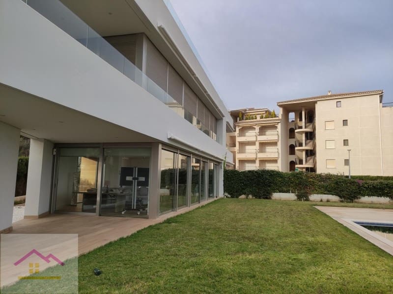 3 bedroom Semi-detached Villa for sale in Alcossebre with pool garage - € 1,950,000 (Ref: 9841175)