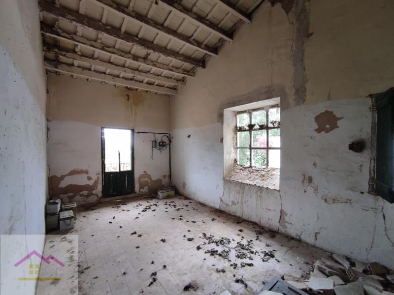 4 bedroom Finca/Country House for sale in Castello de la Plana - € 375,000 (Ref: 9841176)