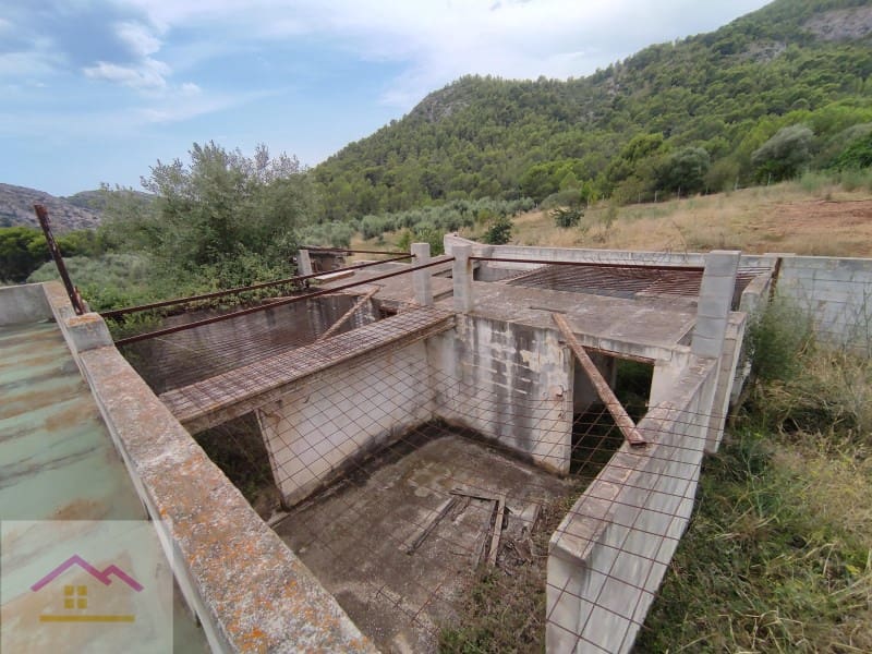 4 bedroom Finca/Country House for sale in Castello de la Plana - € 375,000 (Ref: 9841176)