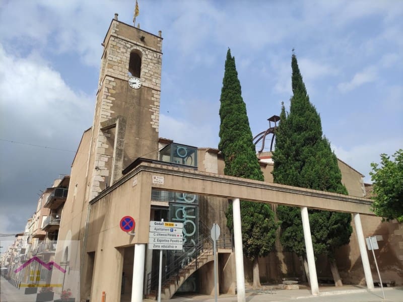 12 soveværelse Hotel til salg i Ulldecona med swimmingpool garage - € 660.000 (Ref: 9841177)