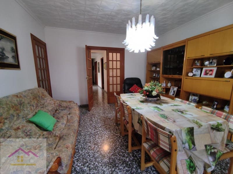 5 sovrum Hus till salu i Alcala de Xivert med garage - 270 000 € (Ref: 9841178)