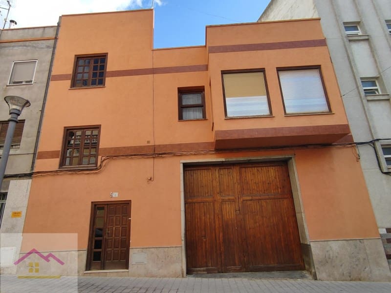 5 sovrum Hus till salu i Alcala de Xivert med garage - 270 000 € (Ref: 9841178)